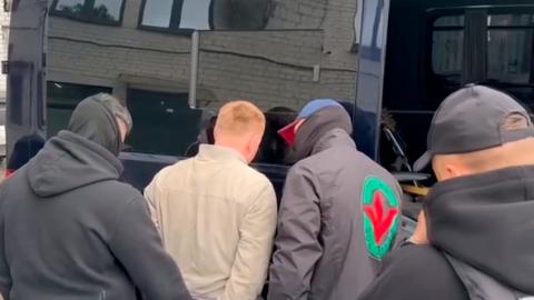 Пресекли преступную схему по перемещению в ЕС товаров военного назначения