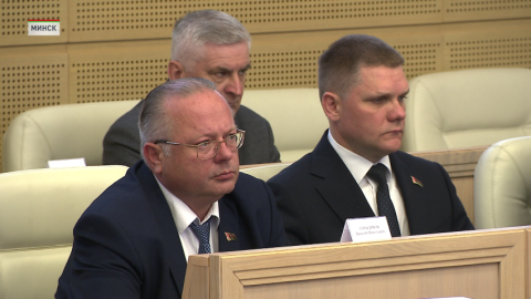 Сенаторы рассмотрели девять законопроектов