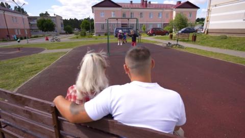 Прием заявлений на единовременную выплату для многодетных семей к учебному году начался 1 июля