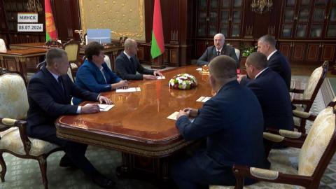 Райагросервисы должны стать опорными пунктами для отечественных производителей техники – Лукашенко