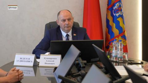 Кушнаренко провел личный прием граждан в Крупках