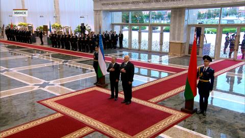 Лукашенко встретился с Мирзиёевым