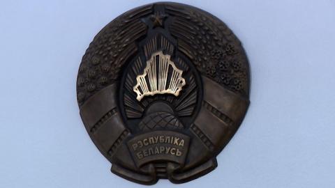 Подготовка военных, обстановка на границе и помощь аграриям – подробности доклада министра обороны главе государства