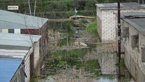 В гаражном кооперативе Витебска уходят под воду более 80 объектов