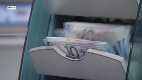 Белорусы все чаще выбирают вклады в белорусских рублях – Нацбанк