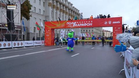 Самое массовое спортивное событие года: как в столице прошел ежегодный полумарафон