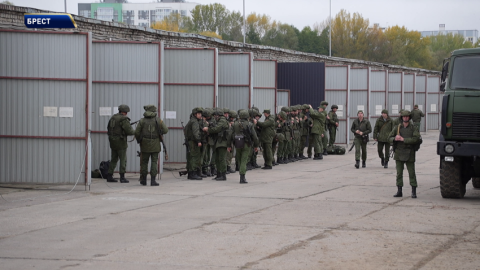Одно из подразделений 38-й бригады приведено в готовность во время проверки ВС